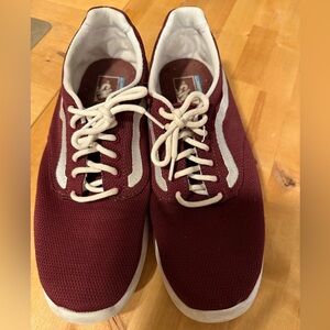 Burgandy Vans Ultra range Sneakers
Gently used
